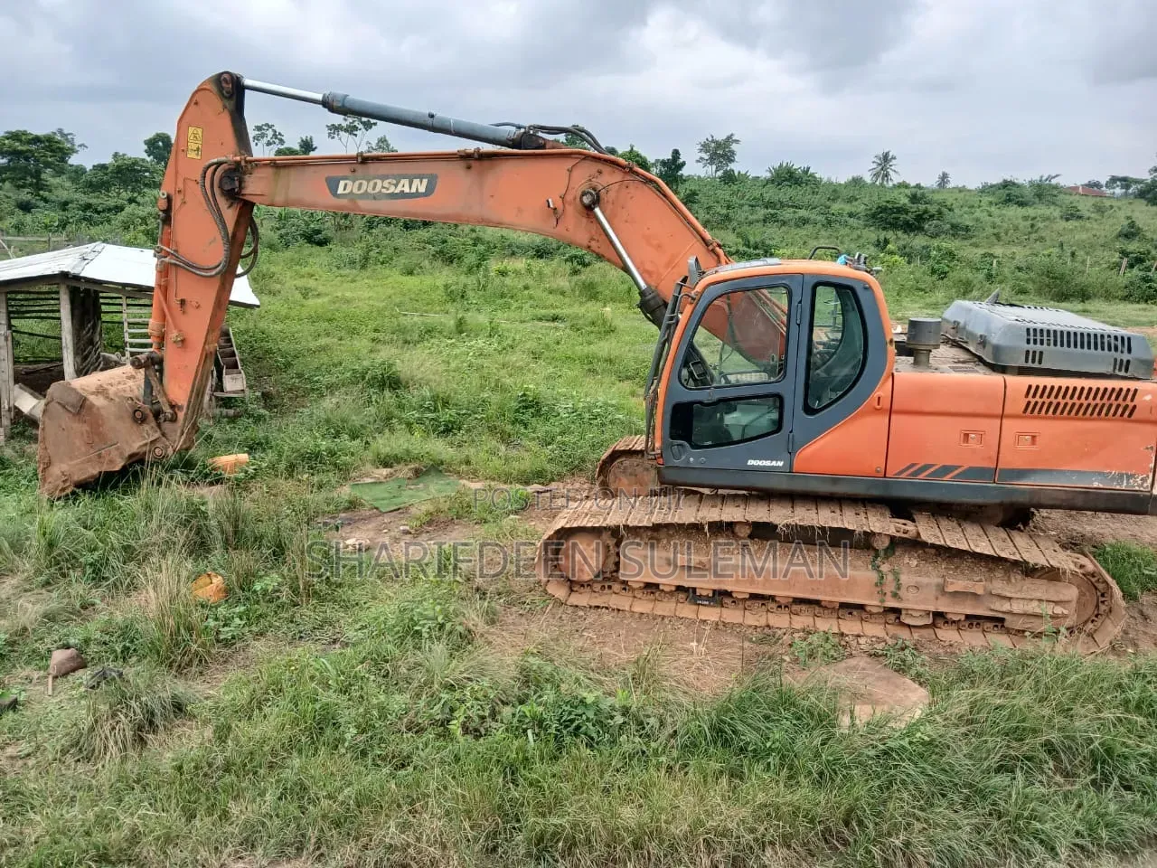Excavator Ghana Used