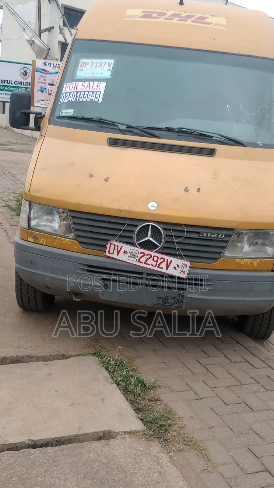 Mercedes-Benz Sprinter 2001 Yellow
