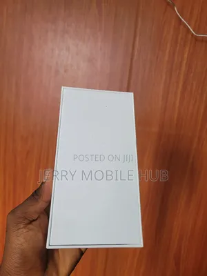 New Samsung Galaxy S20 FE 128 GB