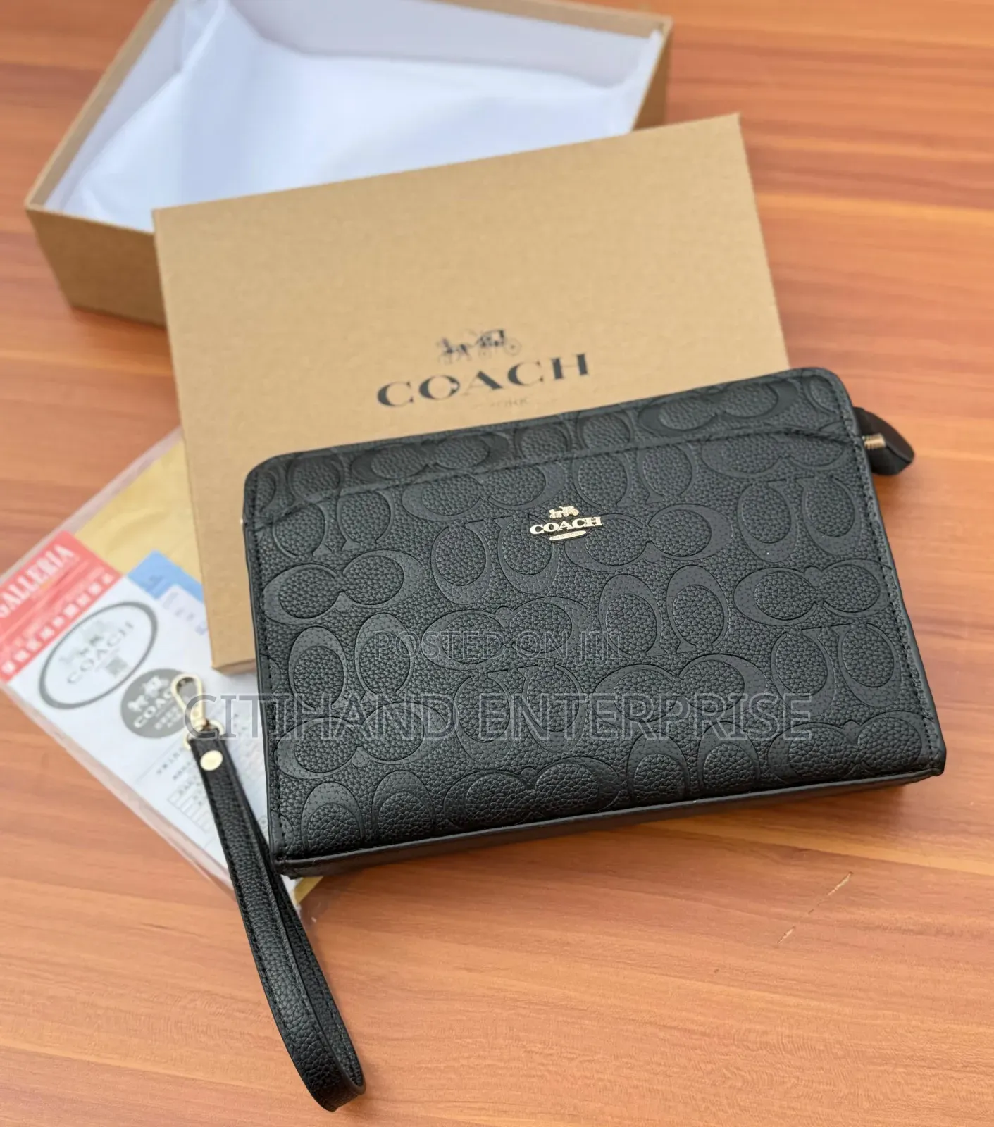 Quality Men's Clutch Bag - Durable Stylish!!