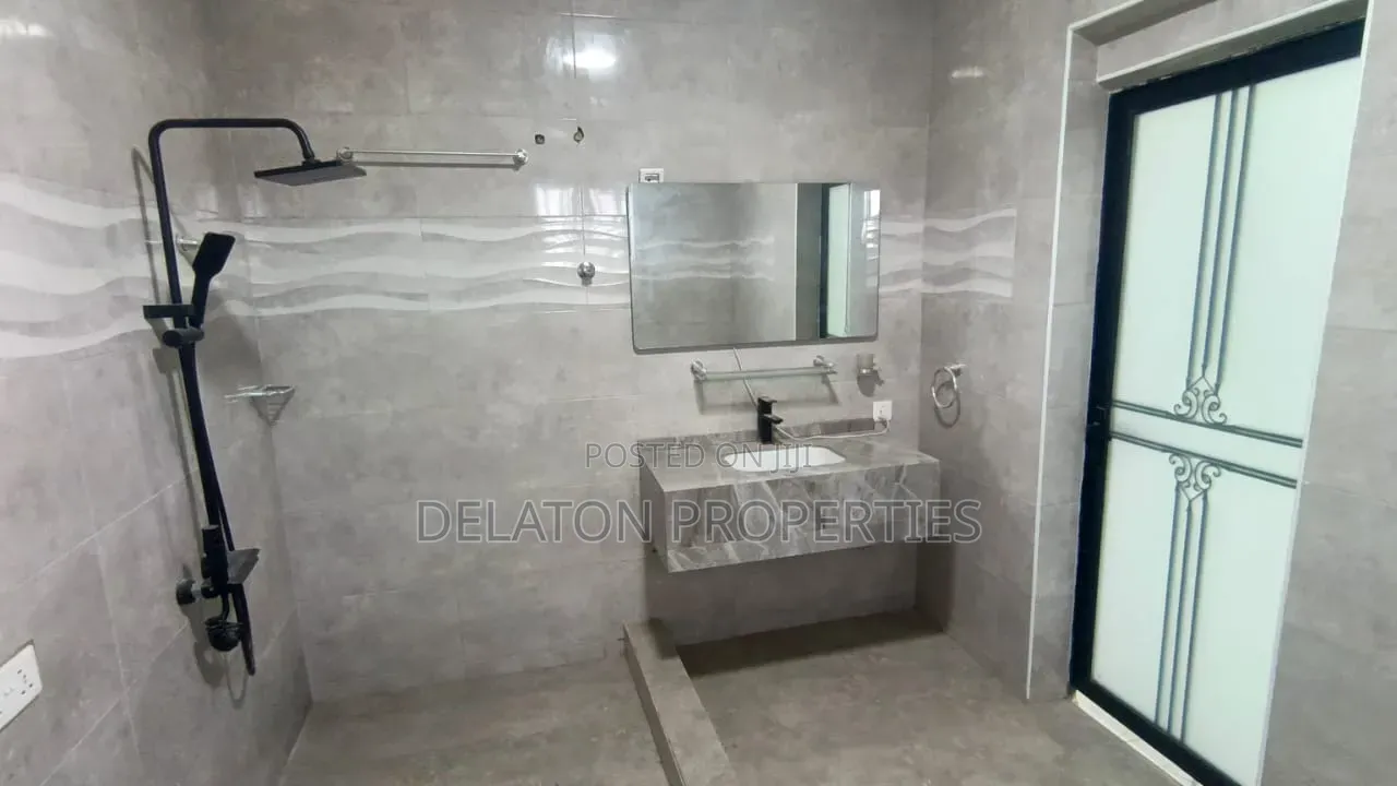 4bdrm House in Lashibi for rent