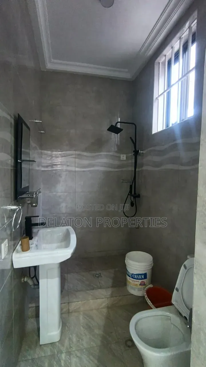 4bdrm House in Lashibi for rent