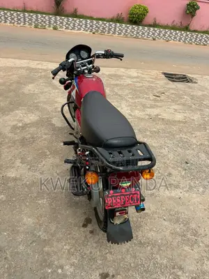 Bajaj Boxer 125 2025 Black