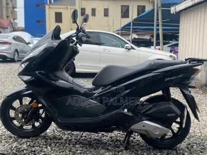 Honda 2025 Black