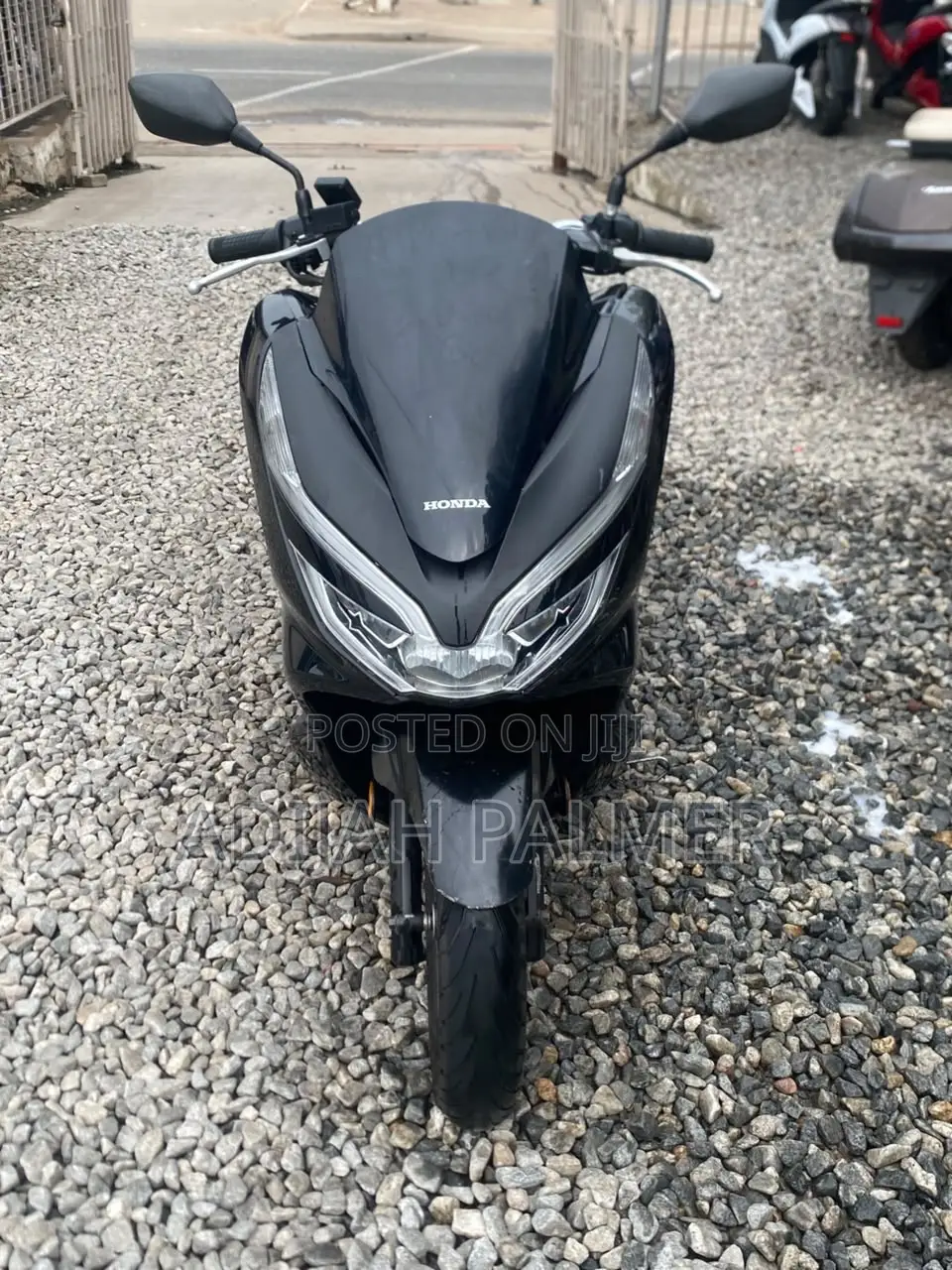 Honda 2025 Black