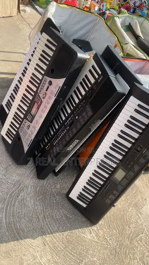 Electronic Keyboard Yamaha Casio ( Pre Owned From UK)