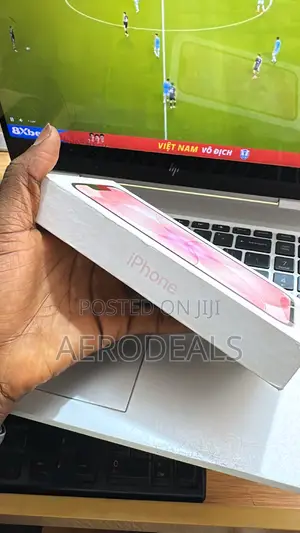 New Apple iPhone 17e 256 GB Pink