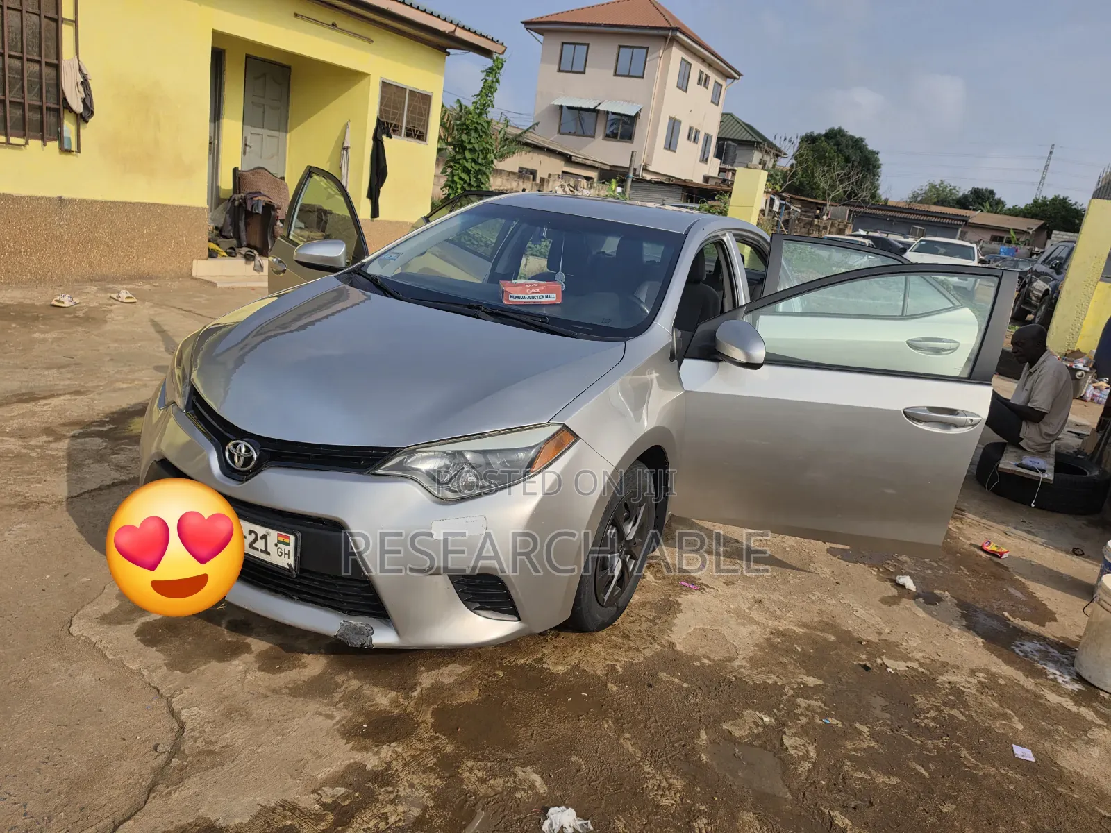 Toyota Corolla LE 4dr Sedan (1.8L 4cyl CVT) 2014 Silver