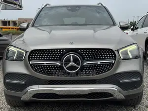 Mercedes-Benz GLE-Class 2020 Brown