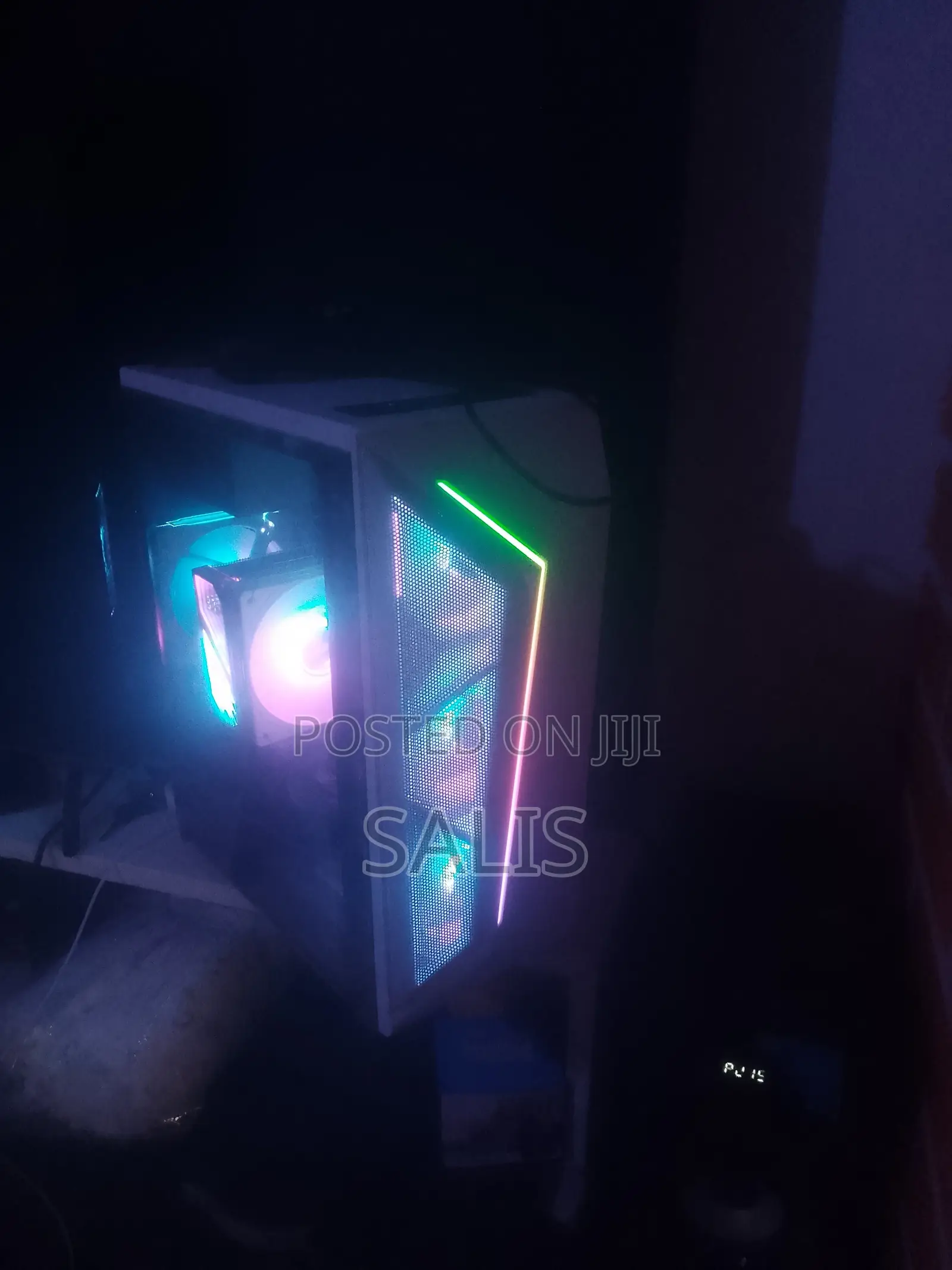 Desktop Computer MSI 12GB Intel HDD+SSD 750GB