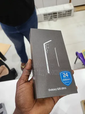 New Samsung Galaxy S25 Ultra 256 GB Black