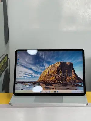 New Microsoft Surface Laptop Studio 2 16GB Intel Core i7 SSD 512GB