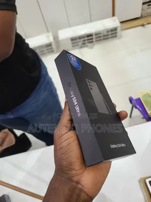 New Samsung Galaxy S24 Ultra 256 GB Gold