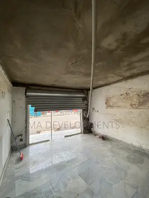 Shop for Rent at Chantain