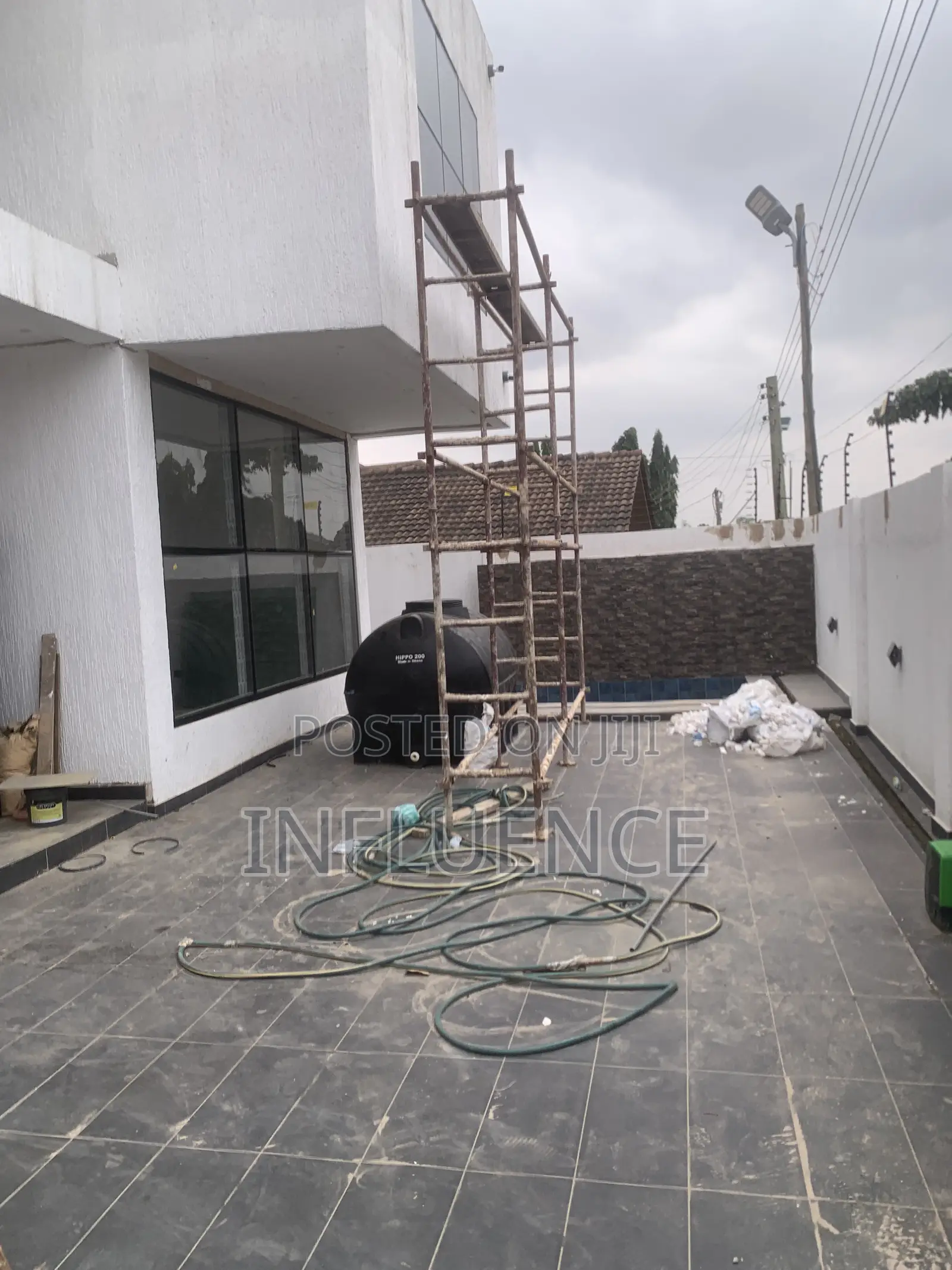 5bdrm House in Adjirigano, East Legon for sale