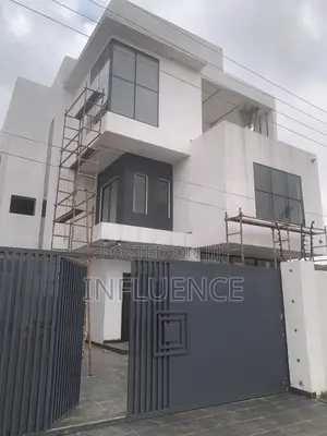 5bdrm House in Adjirigano, East Legon for sale