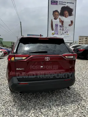 Toyota RAV4 2020 Red