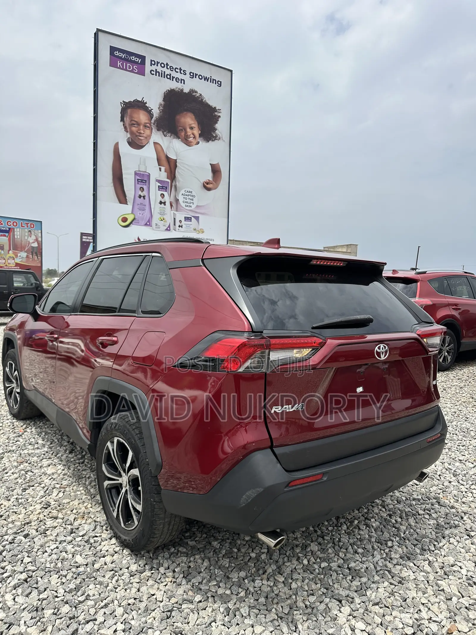 Toyota RAV4 2020 Red