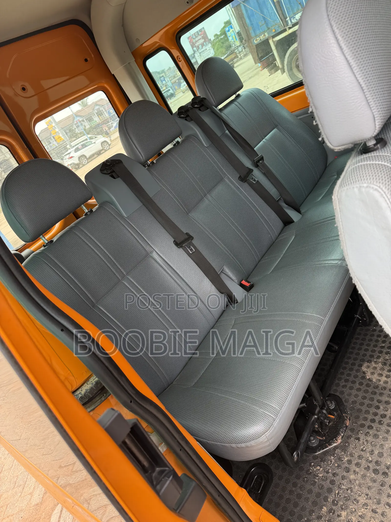 Ford Transit 2014 Orange