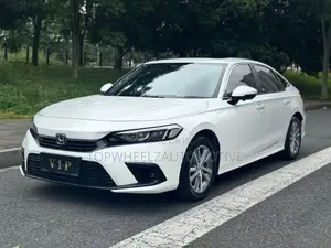 Honda Civic 2024 White