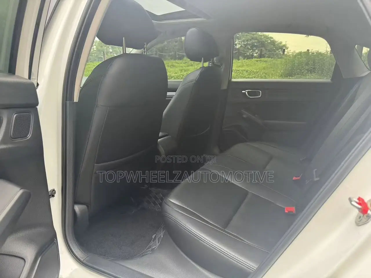 Honda Civic 2024 White