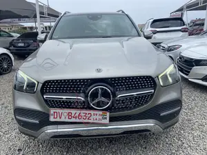 Mercedes-Benz GLE-Class 2019 Brown
