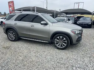 Mercedes-Benz GLE-Class 2019 Brown