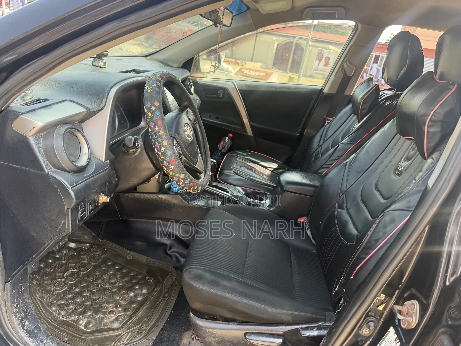 Toyota RAV4 LE 4dr SUV (2.5L 4cyl 6A) 2015 Black