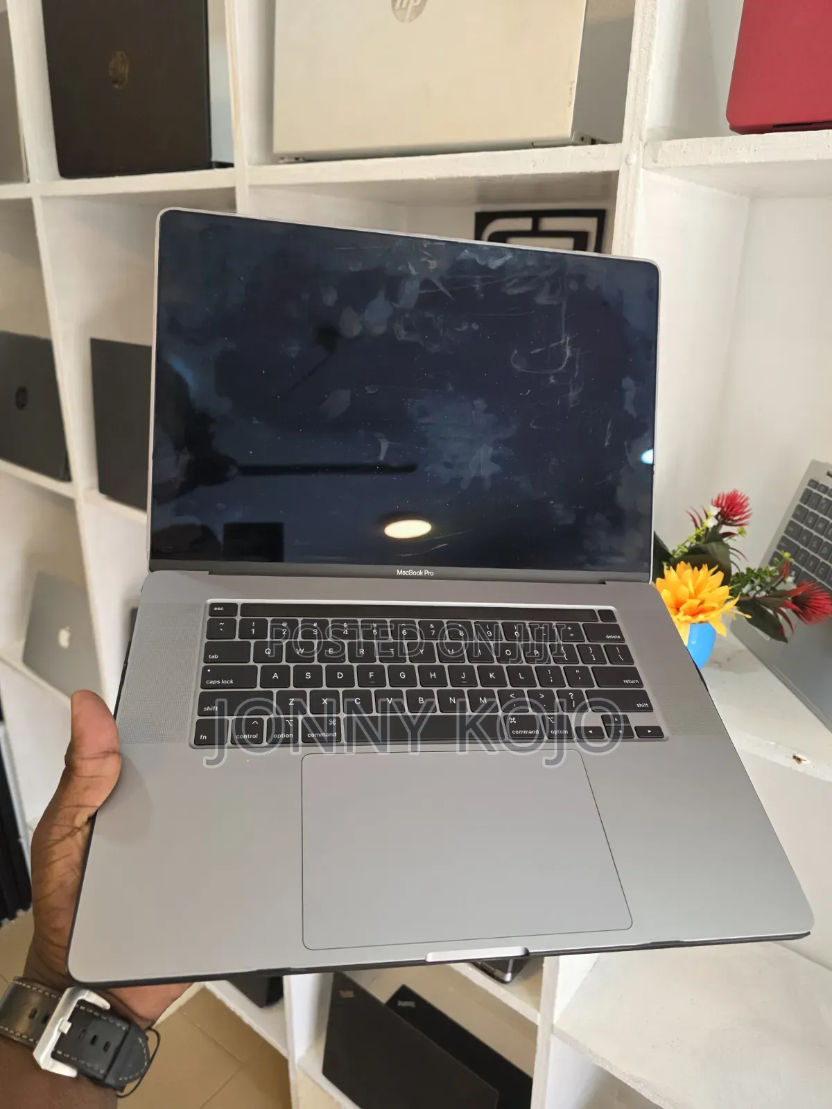 Laptop Apple MacBook 2019 16GB Intel Core i9 SSD 1T