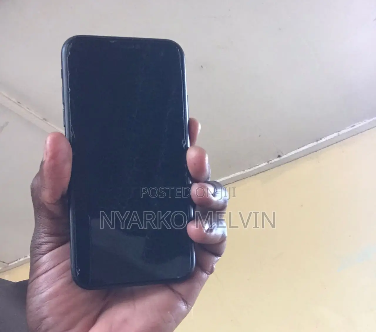 Apple iPhone XR 64 GB Black