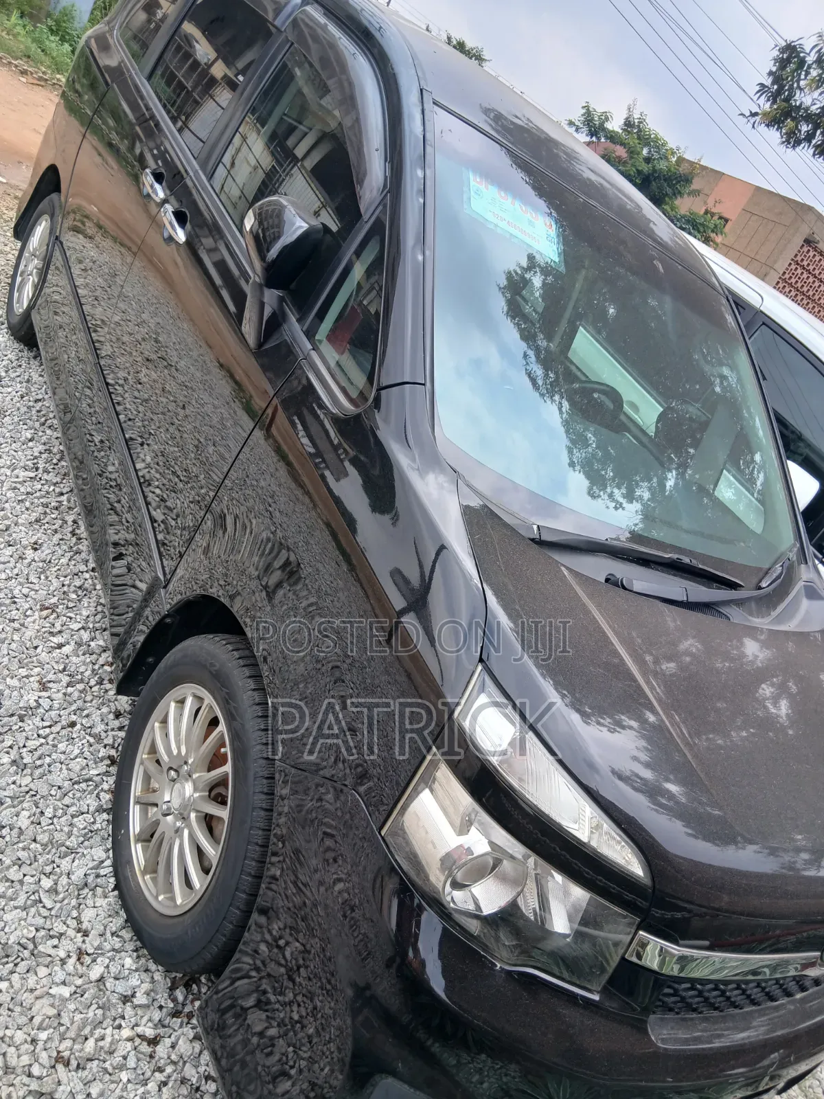 Toyota Voxy 2013 Black