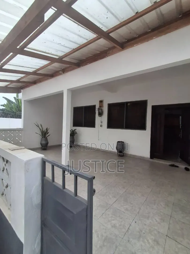 Furnished 3bdrm Apartment in Taifa, Station Area for rent