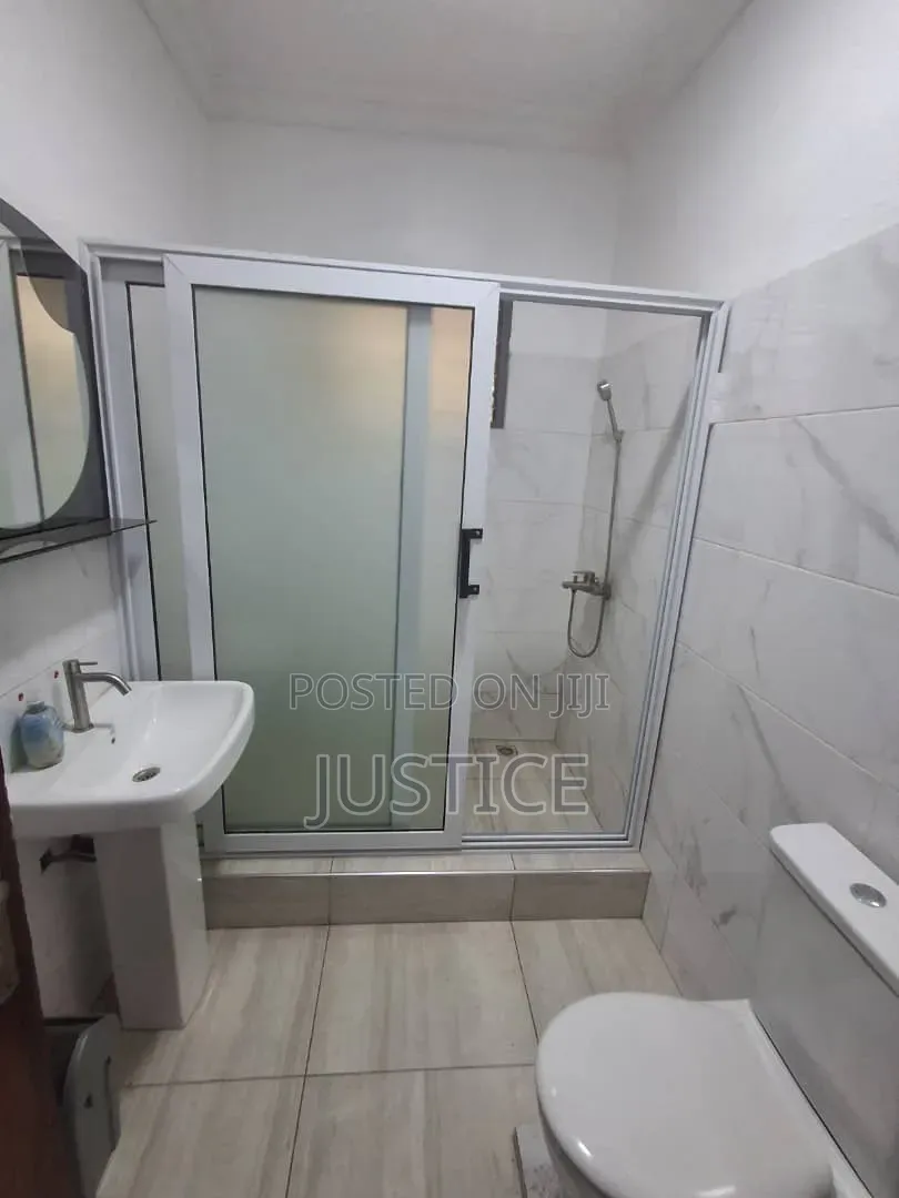 Furnished 3bdrm Apartment in Taifa, Station Area for rent