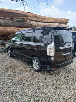 Toyota Voxy 2011 Matt Black