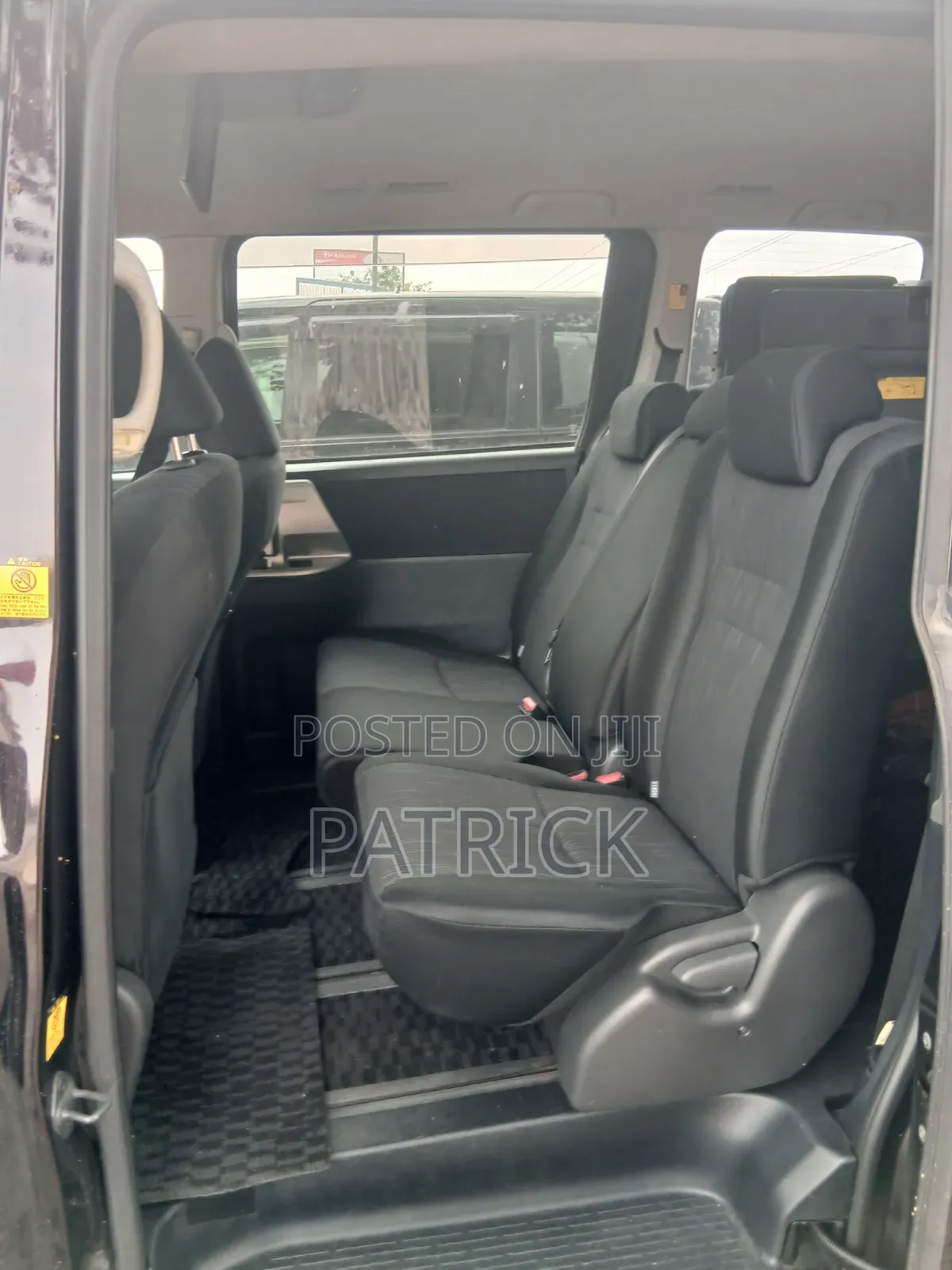 Toyota Voxy 2011 Matt Black
