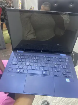 Laptop HP Elite Dragonfly x360 8th Gen 8GB Intel Core i5 SSD 256GB