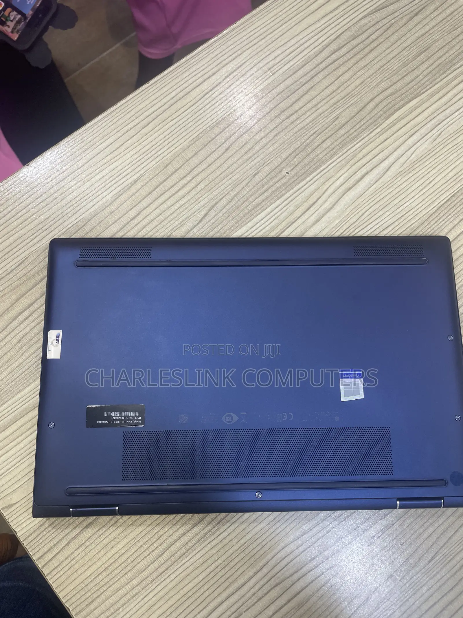 Laptop HP Elite Dragonfly x360 8th Gen 8GB Intel Core i5 SSD 256GB