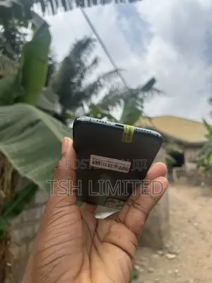 Apple iPhone 11 Pro Max 64 GB Green
