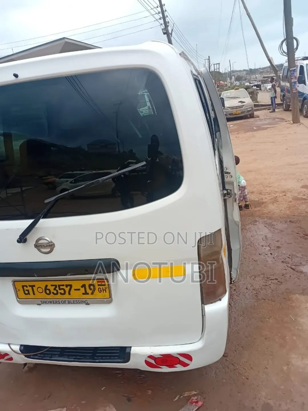 Nissan Caravan (Urvan) 2006 White