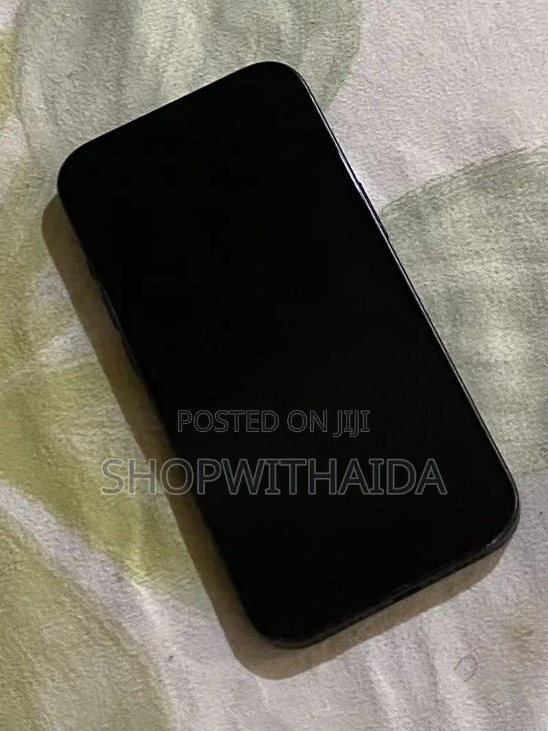 Apple iPhone 15 128 GB Black