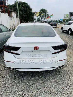 Honda Accord Sport 2.0T 2018 White