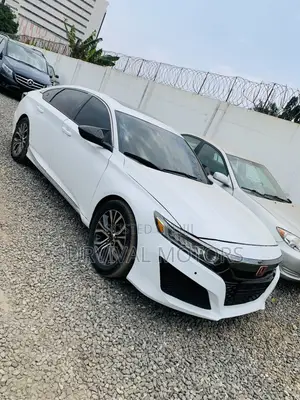 Honda Accord Sport 2.0T 2018 White