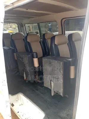 Nissan Caravan (Urvan) 2006 White