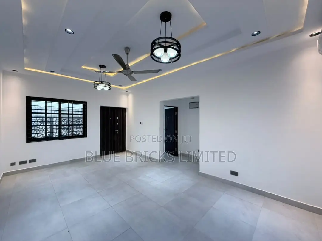 2bdrm Apartment in Ashaley Botwe, Nmai-Dzorn for rent