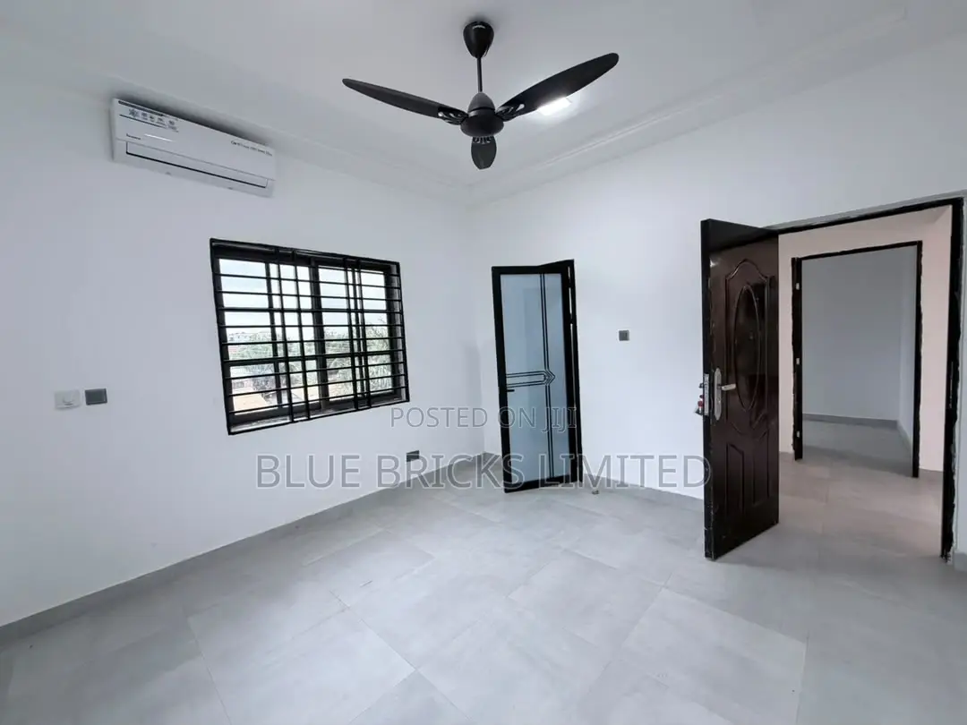 2bdrm Apartment in Ashaley Botwe, Nmai-Dzorn for rent