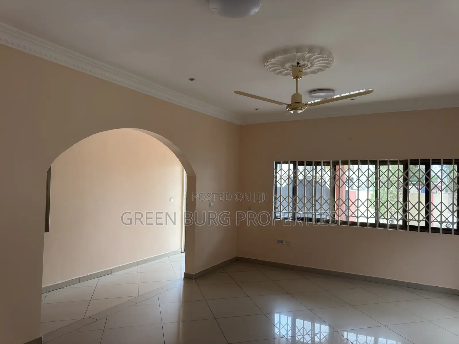 3bdrm House in Green, East Legon for rent