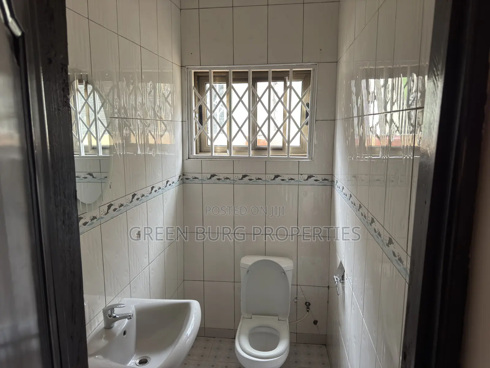 3bdrm House in Green, East Legon for rent