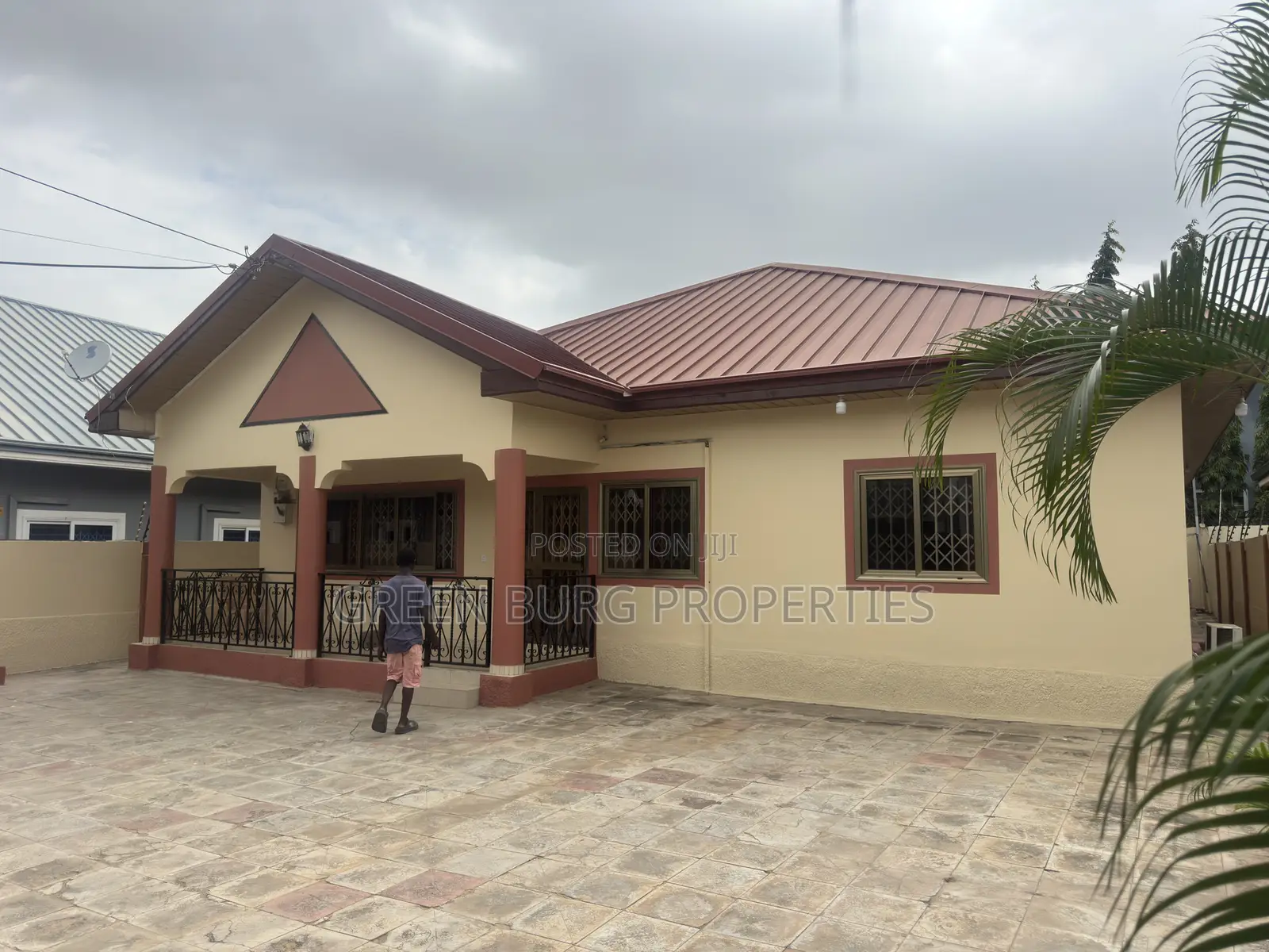 3bdrm House in Green, East Legon for rent