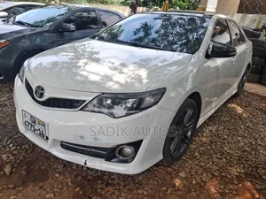 Toyota Camry 2014 White