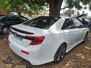 Toyota Camry 2014 White